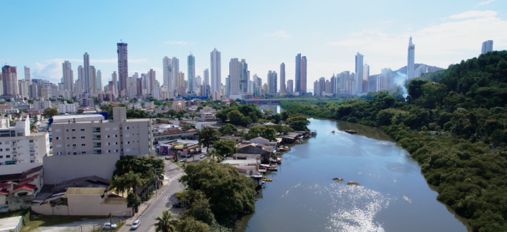 Bairro Vila Real Balneário Camboriú. Vale a pena viver aqui?